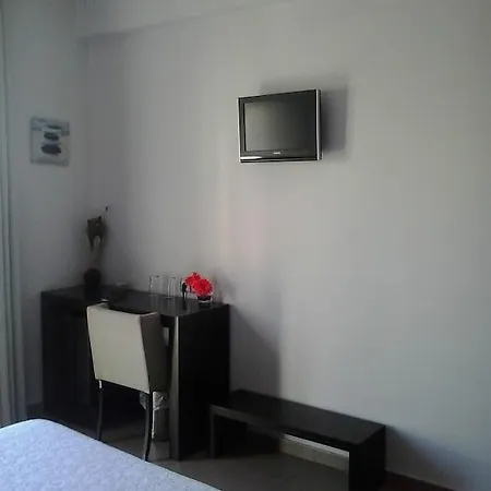 Hotell Kipseli 3*