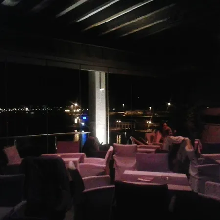 Hotell Kipseli 3*