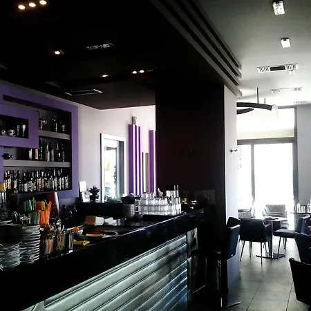 Kipseli Hotell