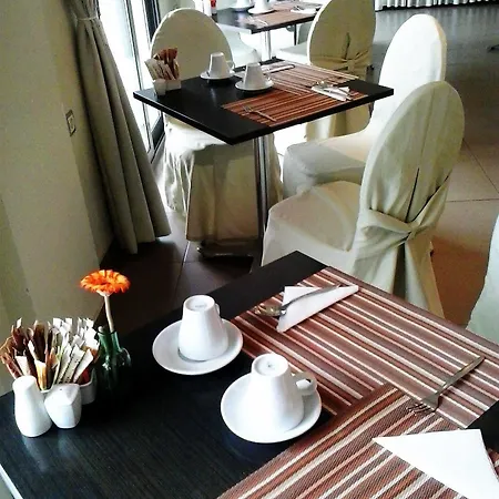 Kipseli Hotell